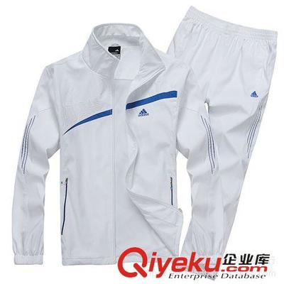 運(yùn)動套裝 廠家直銷品牌運(yùn)動服裝批發(fā)情侶運(yùn)動套裝女秋季女士運(yùn)動休閑套裝男圖片|運(yùn)動套裝 廠家直銷品牌運(yùn)動服裝批發(fā)情侶運(yùn)動套裝女秋季女士運(yùn)動休閑套裝男產(chǎn)品圖片由石獅市微衣淘服飾批發(fā)商行公司生產(chǎn)提供-